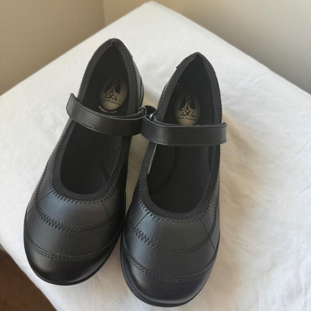 Hush Puppies Black Leather Mary Jane Flats – Size 5 W New Without Tag